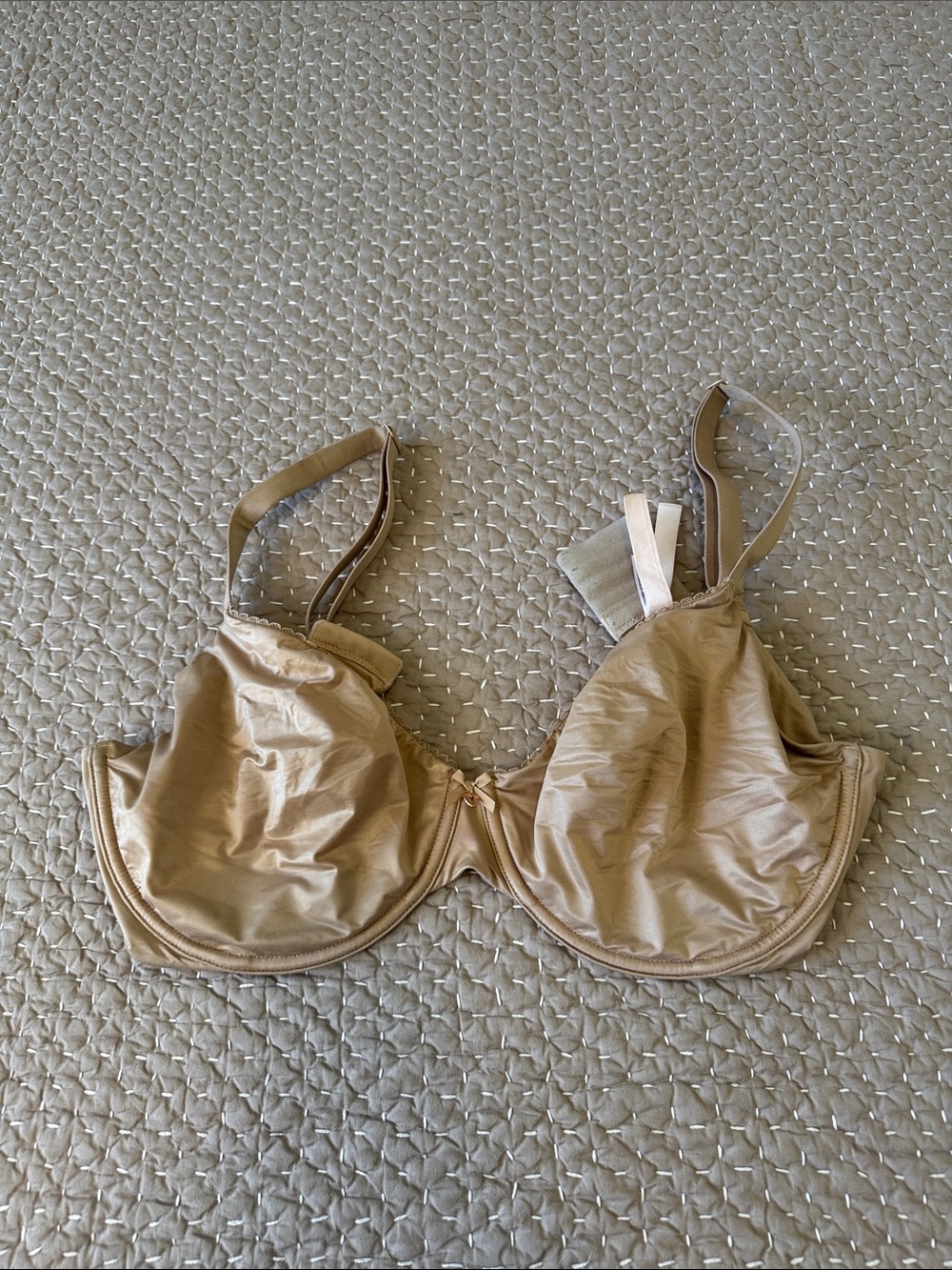 Victoria's Secret Beige Underwire Everyday Bra